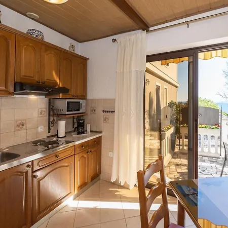 Apartments Villa Salona Opatija Exterior photo