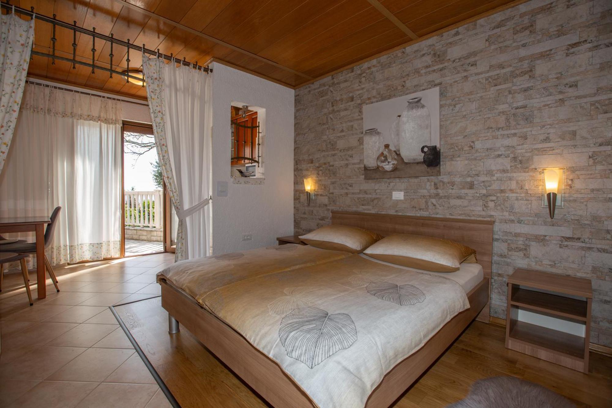 Apartment Salona *