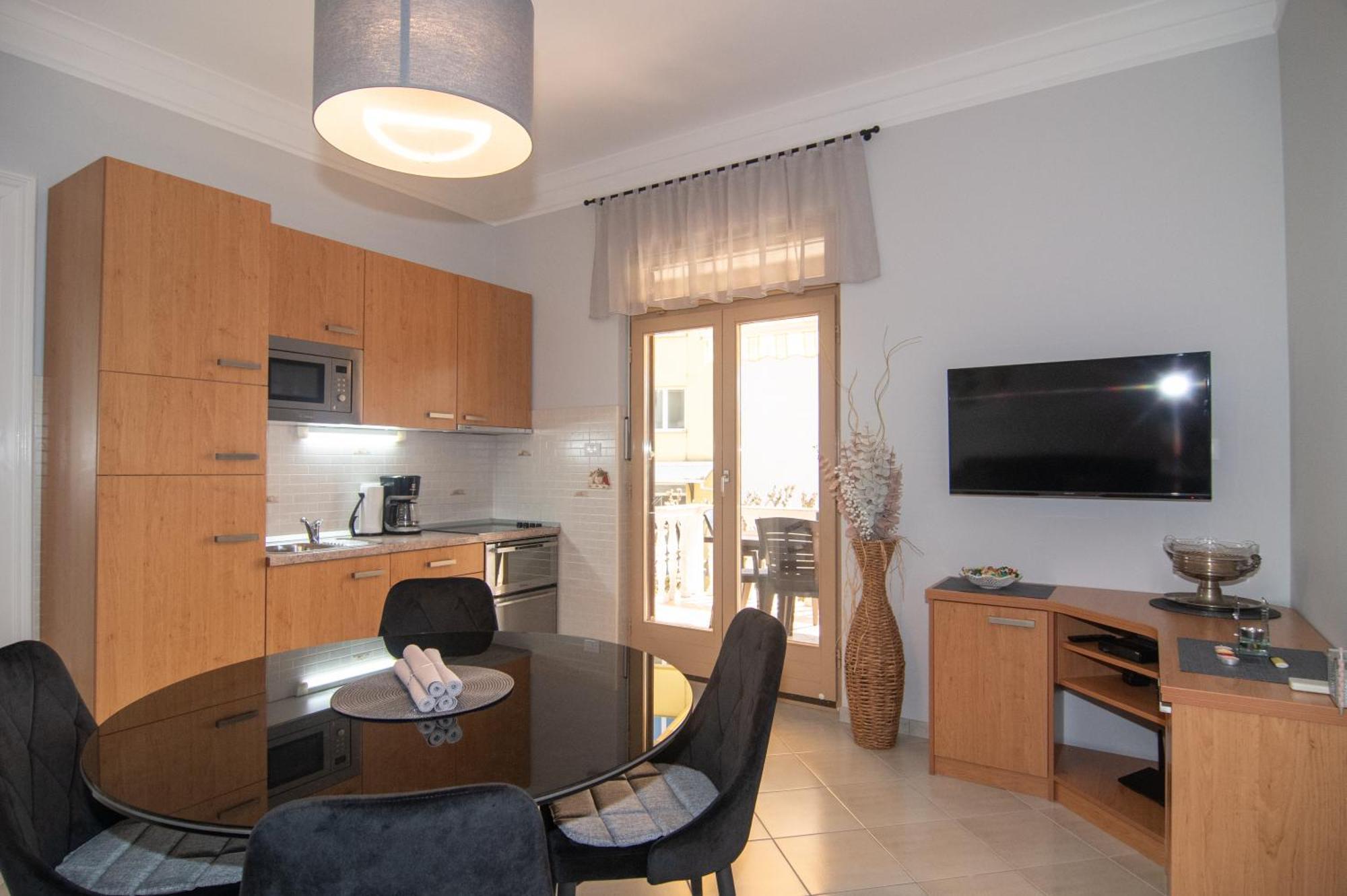 Salona Apartment