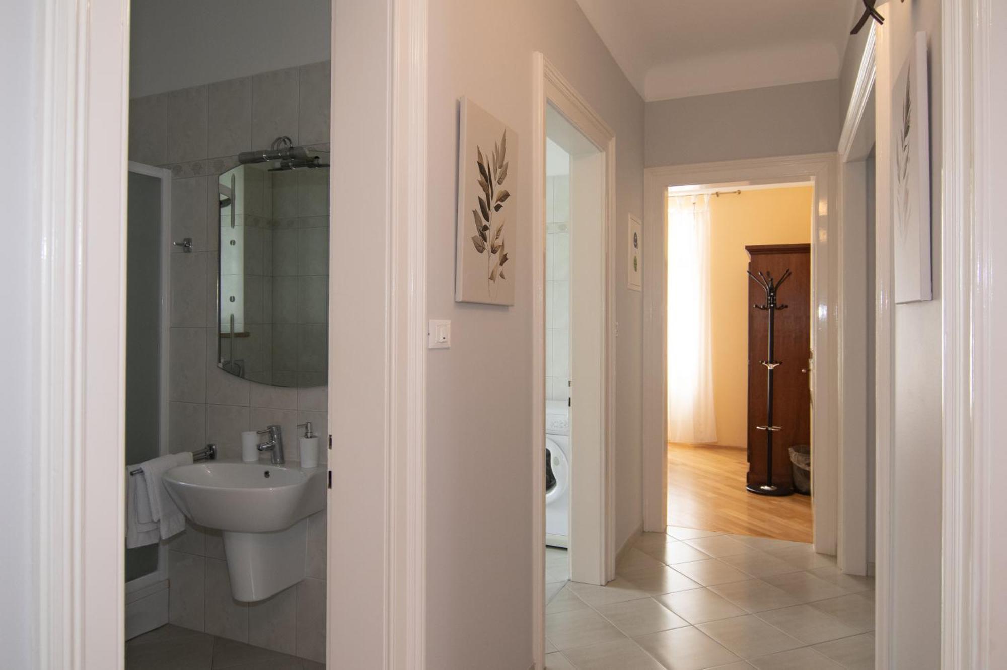 Apartment Salona
