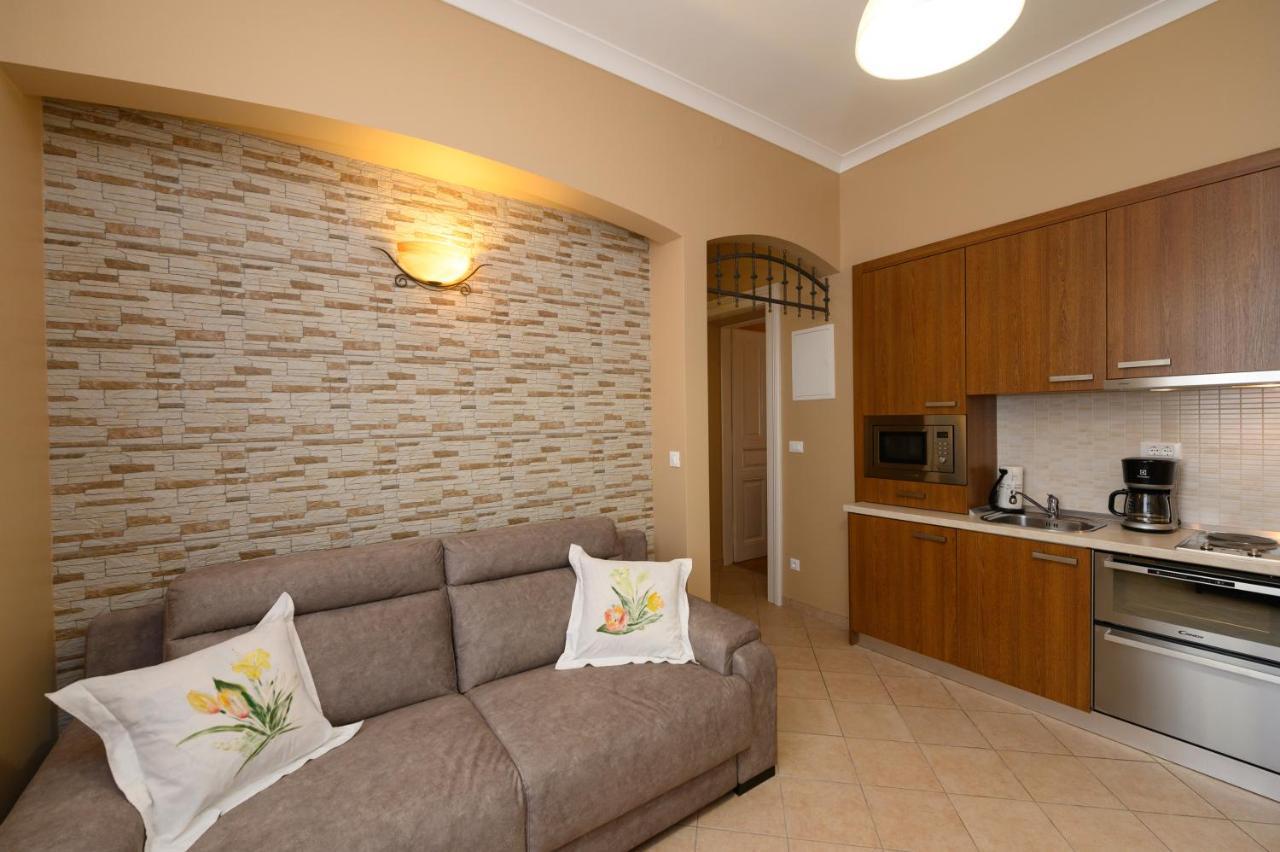 Salona Apartmán